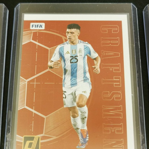 Lot of 8 Donruss Soccer Insert Cards New - Magicians, Craftsmen, Zero Gravity, Rookie Kings