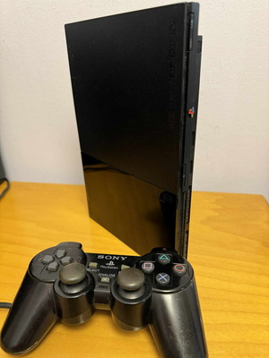 PlayStation 2 Slim σετ μεταχειρισμένο με memory card και καλώδια