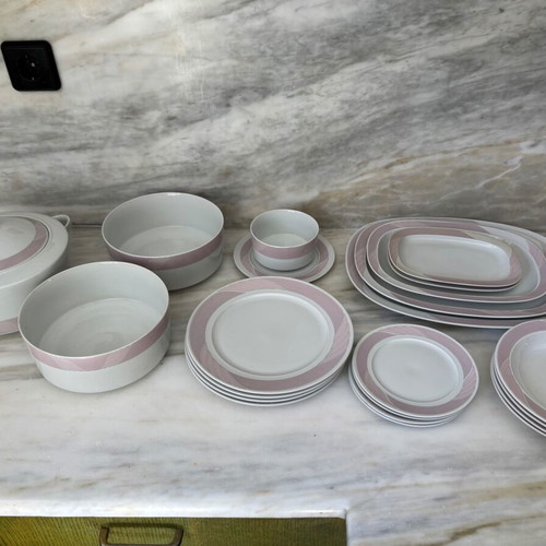 Ionia Ellas porcelain serving set 22 pieces like new