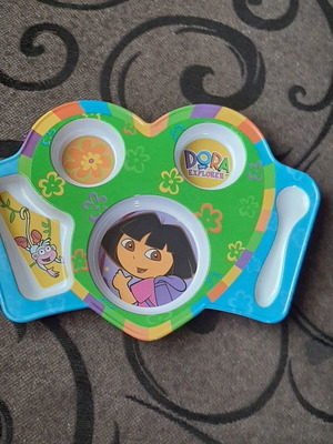 Dora the Explorer Kids' Food Container new, melamine plastic