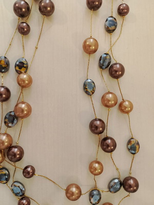 Necklace triple strand with beads new, brown and orange