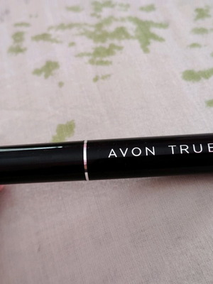 Avon true lipstick