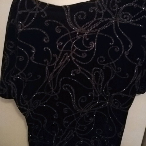 Women's blouse like new, size L, black and silver