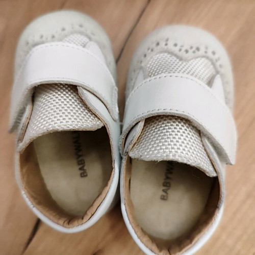 Babywalker baby shoes size 18 new, unused
