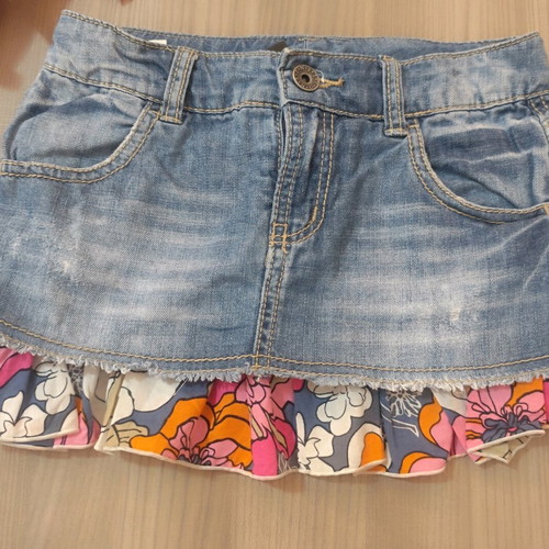 Benetton denim skirt used for girls 6-7 years, blue