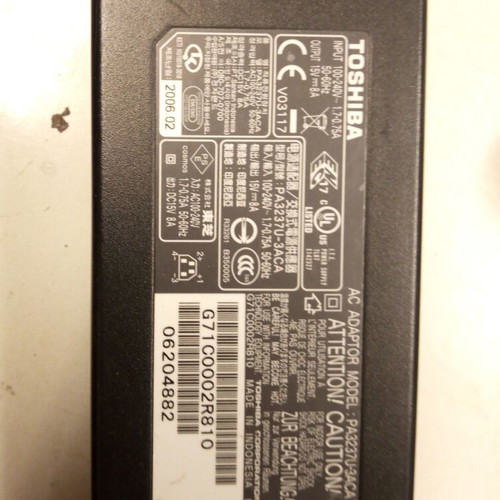Genuine Toshiba AC Adapter 15V 8A 120W used
