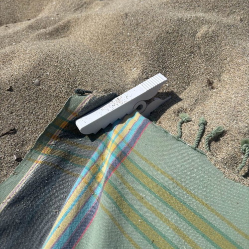 Towel Clips Set of 4 for Beach Towels, New, 3D Printed PETG