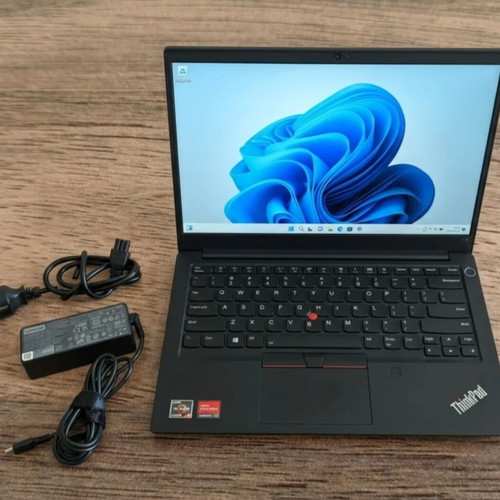 Lenovo ThinkPad E14 Gen 2 Ryzen 4500U laptop like new, 16GB RAM, 256GB SSD