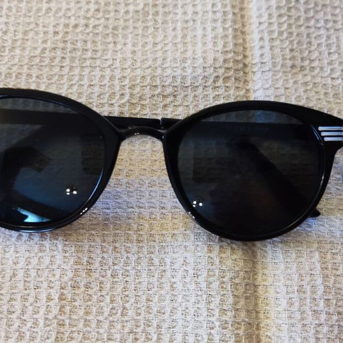 Solo-Solis NDL2657 sunglasses new, black with metal striped arms