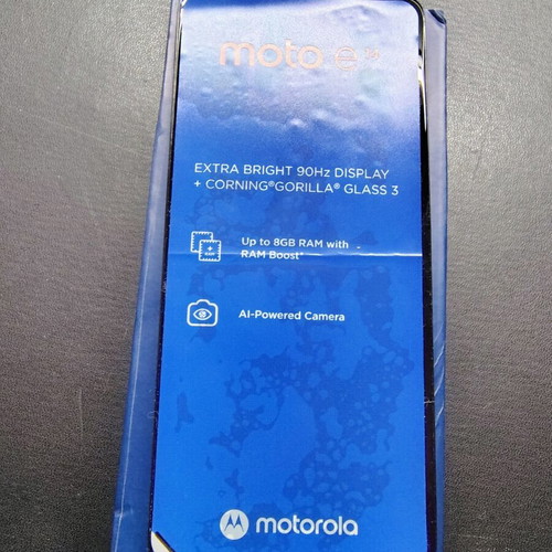Motorola e14 Android 14 smartphone like new, 4GB RAM 64GB storage