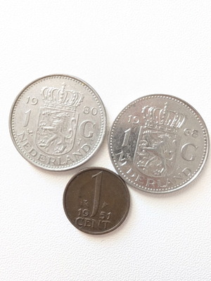 Dutch coin collection used with 1 Gulden and 1 Cent coins