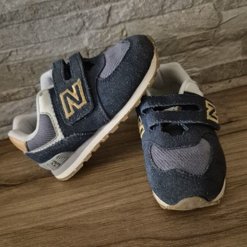 New Balance 574 βρεφικά παιδικά αθλητικά σαν καινούργια, νούμερο 23.5, σκούρο μπλε