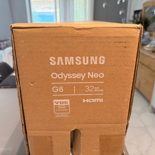 Samsung Odyssey G8 Neo 32" 4K 240Hz monitor