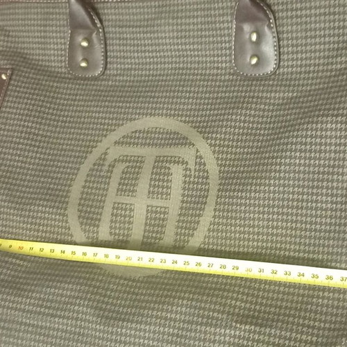 Tommy Hilfiger shoulder bag brown like new