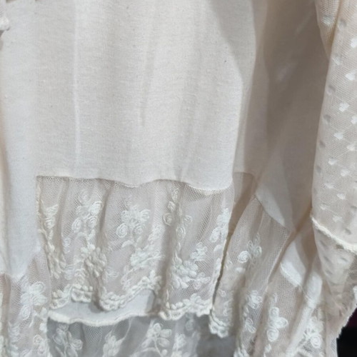 Romantic sleeveless top powder shade S-M like new