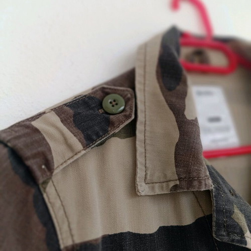 Bershka thin military jacket with back design like new
