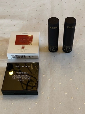 Korres makeup set new with dusty pink blush and matte lipsticks
