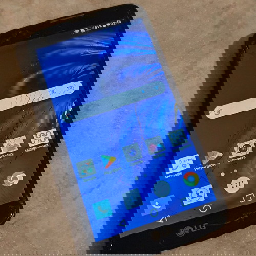 LG K10 LTE (K420N) μεταχειρισμένο με σπασμένη οθόνη για ανταλλακτικά ή επισκευή