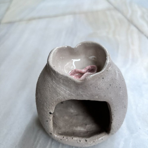 Handmade ceramic aroma diffuser