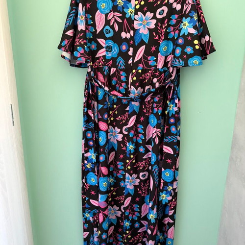 Chaton maxi floral dress with belt like new, size S