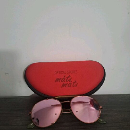 Sunglasses like new, pink