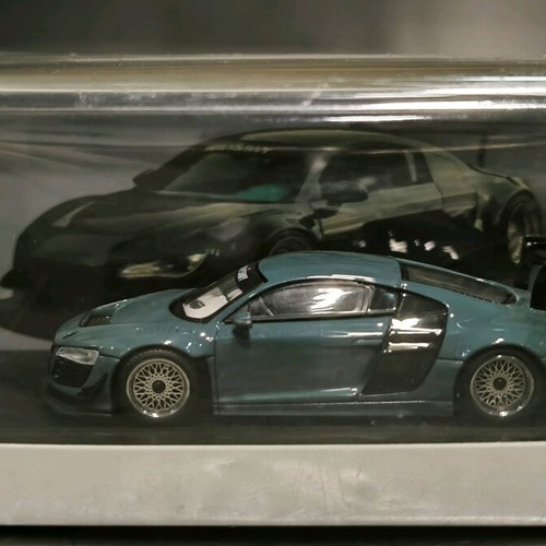 Audi R8 Le Man 1:64 toy car new model