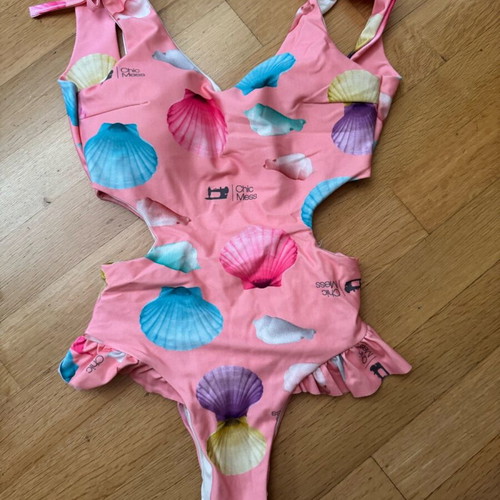 Chic Mess one-piece swimsuit like new, multicolor