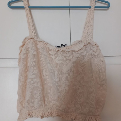 Zara Cropped T-shirt like new, beige, size M