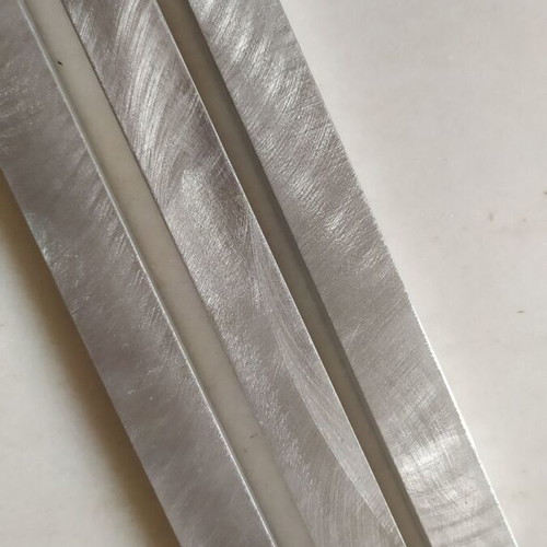Βέργες brushed aluminium καινούργιες, 3 τεμάχια περίπου 50 εκ από Ιταλία