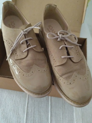 Oxford shoes Ioannis leather Greece, like new, size 38, beige