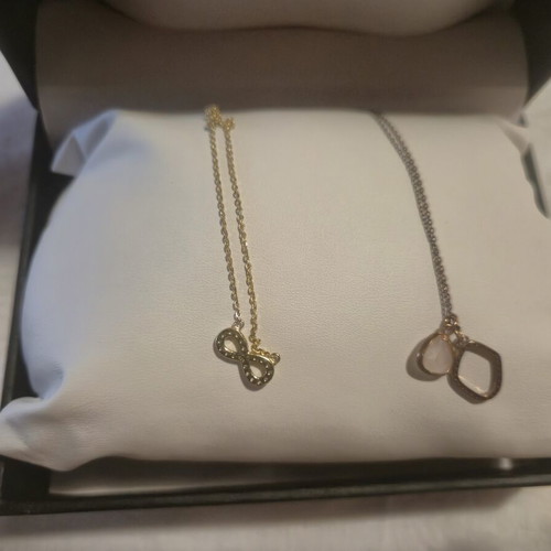 Set of 2 pendants