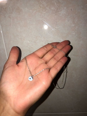 Ασημένιο κολιέ ολοκαίνουργιο με διαμαντάκι μήκους 45 εκατοστά