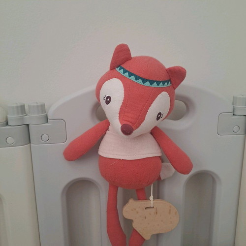 Lilliputiens Fox Hanging Toy like new