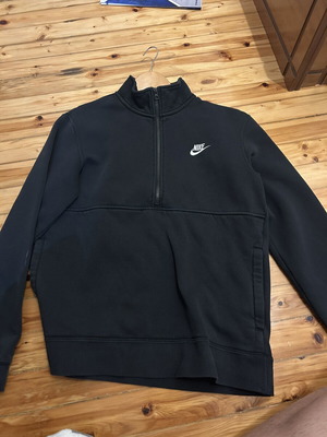 Nike quarter zip black medium like new