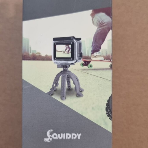 Celly Squiddy Flexible Mini Tripod new for smartphone and action cam
