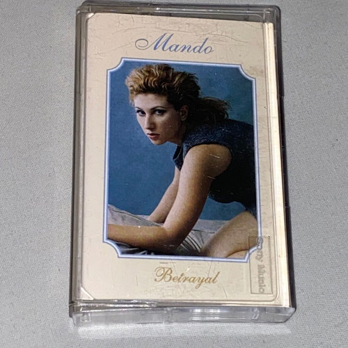 Mando Betrayal cassette tape like new, laiko