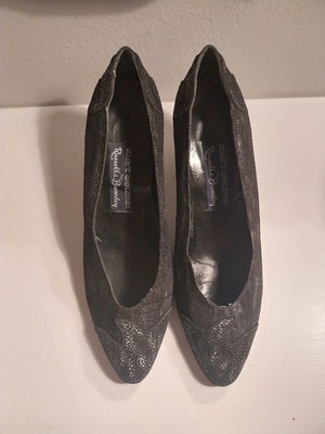 Russell & Bromley leather pumps 80's-90's