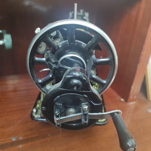 Shmens sewing machine used, antique collectible