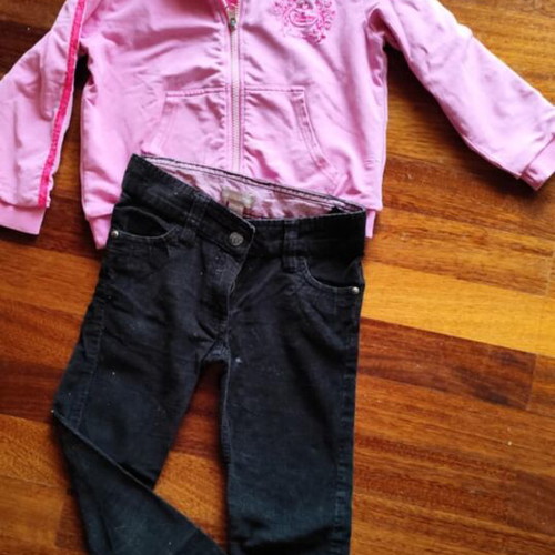 Set of cotelé pants and two Disney jackets like new