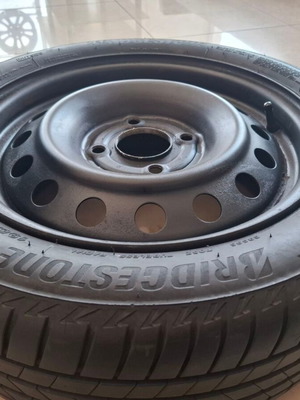 Spare wheel 4x114.3 with 195/50R15 tire like new