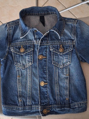 Benetton denim jacket like new for 2-3 years old
