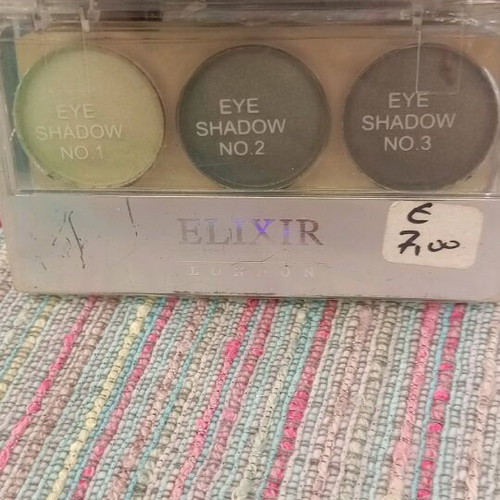 Elixir triple eyeshadow new, shiny green shades