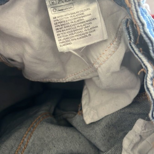 H&M jeans new with side slit size M, blue turquoise