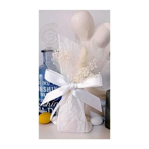 Handmade wedding favors with satin lace and dried flowers, made to order