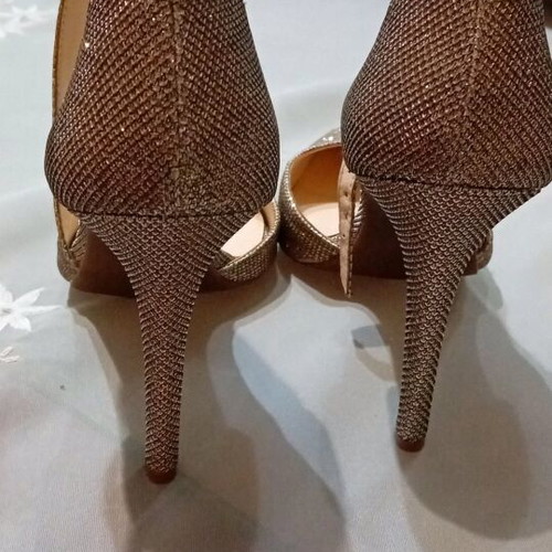 Evening high-heeled shoes new, gold champagne with rhinestones, size 41