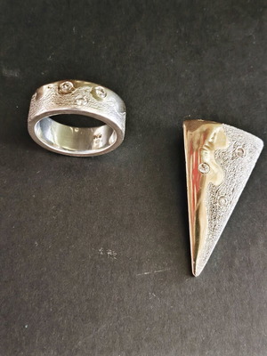 Silver-gold set 585/925, ring and pendant with sandblasting like new