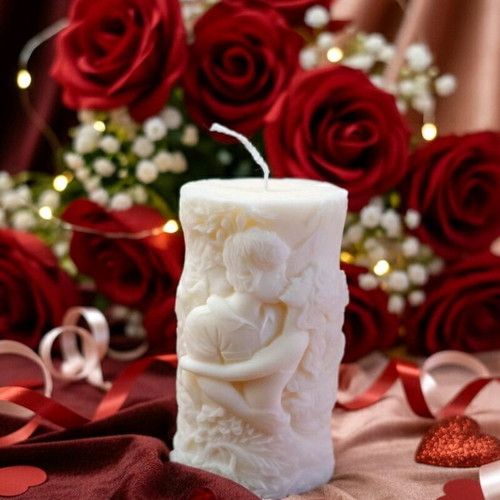 Vegetable scented candle pair new with white musk aroma