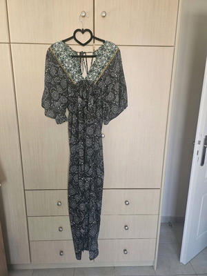 Boho dress long like new with side openings and neck tie