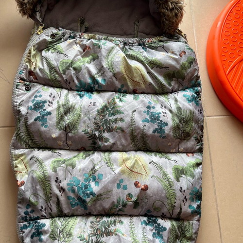 Elodie Details footmuff used