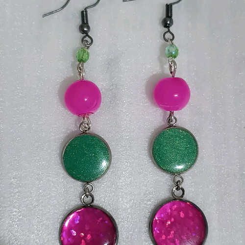 Earrings with liquid glass new, handmade, pink and green
